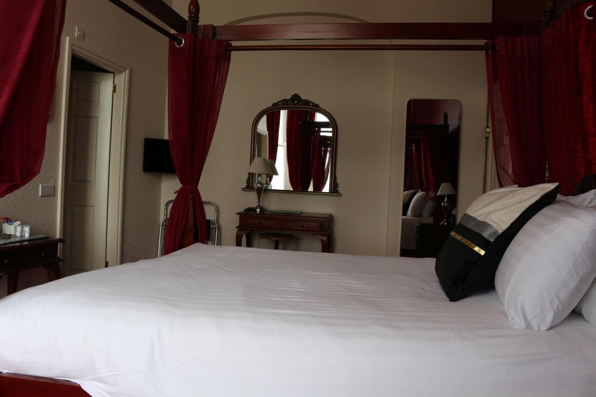 The Belgrave Hotel تينبي المظهر الخارجي الصورة